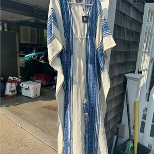 Blue and White Women Swim Coverup